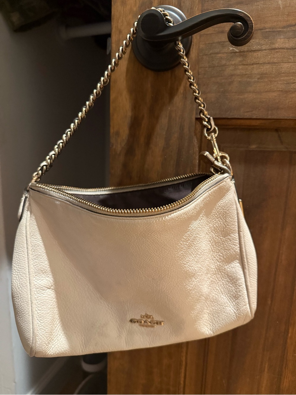 Coach Cream Pebbled Leather Shoulder Bag with Gold Chain